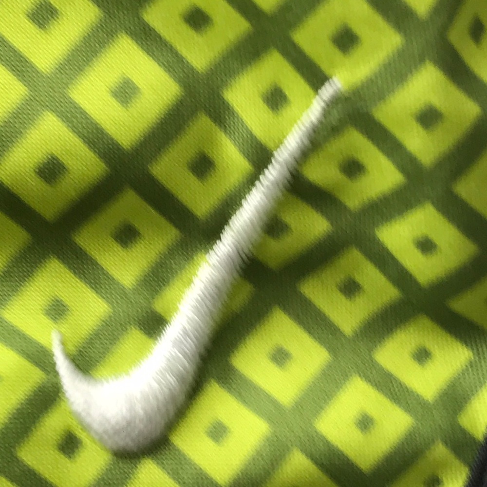 Nike - Picture 3 of 3